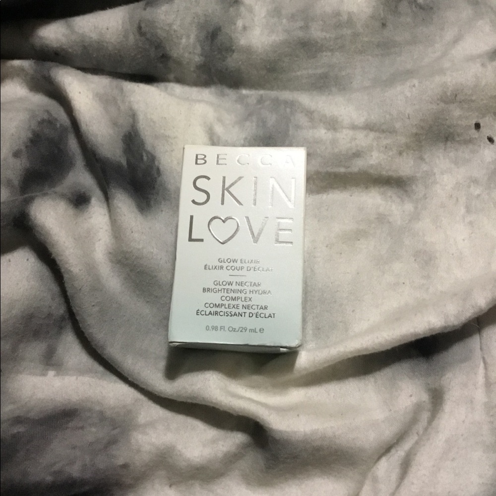 Becca Skin Love Glow Elixir